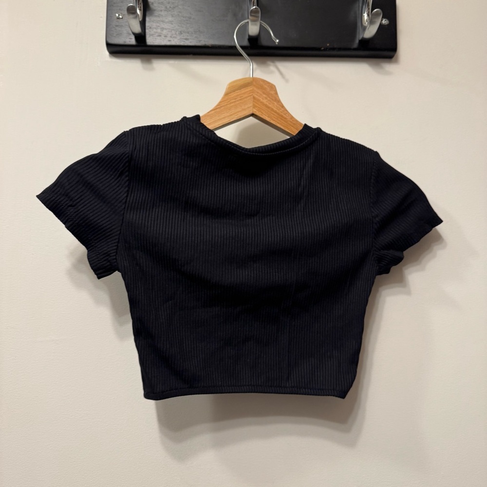 Bershka Black Fitted Crop T-Shirt Short Sleeve - Picture 7 of 7
